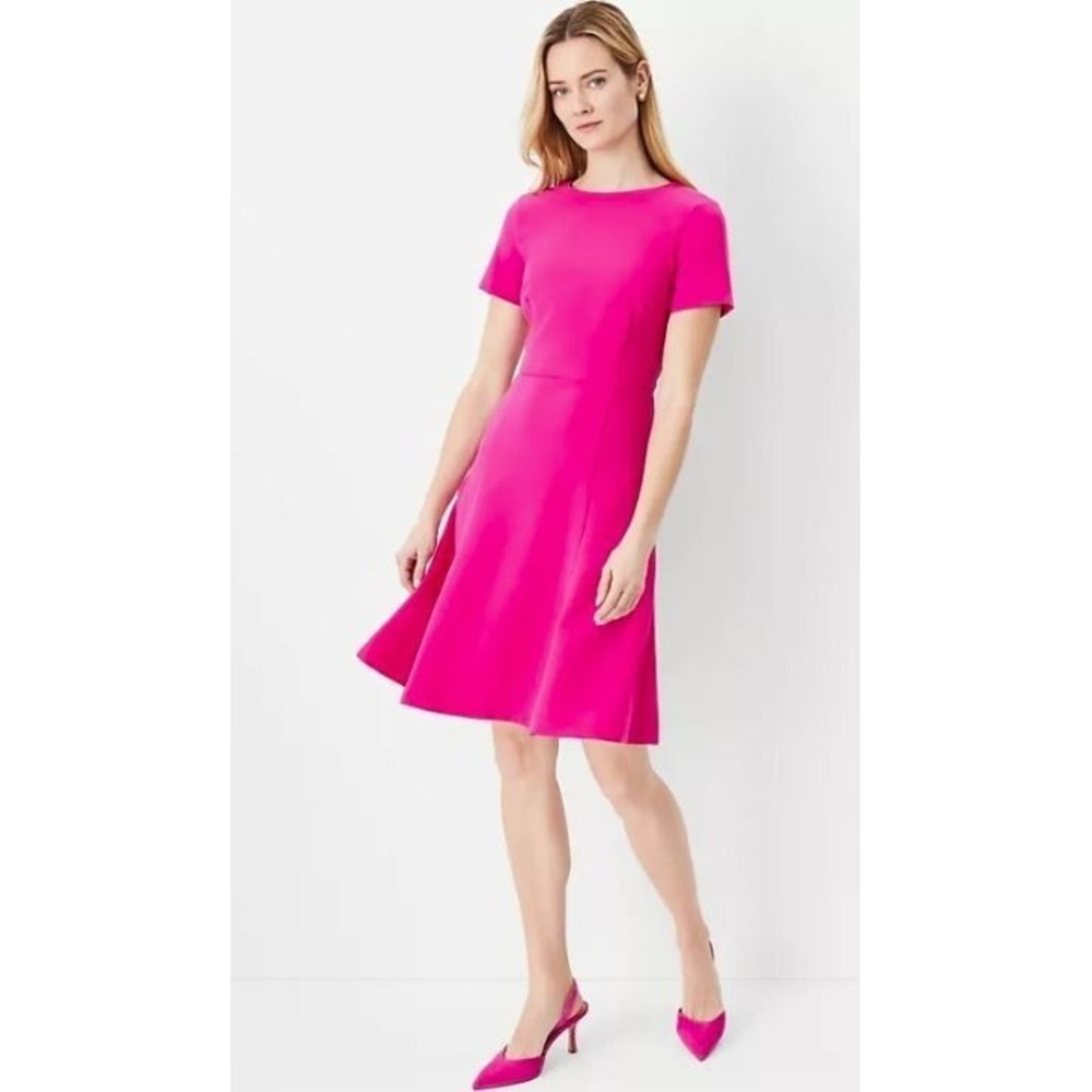 Donna Morgan Women's Crew Short Sleeves Panel Seams A-Line Crepe Dress Pink 10